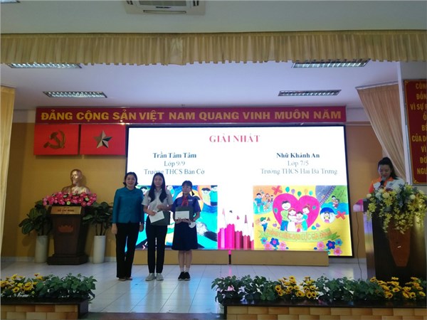 PC-bao-luc-gia-dinh (8).jpg